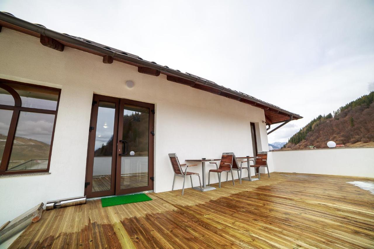 Gradina Mariajelor Hotel Campulung Moldovenesc Exterior photo