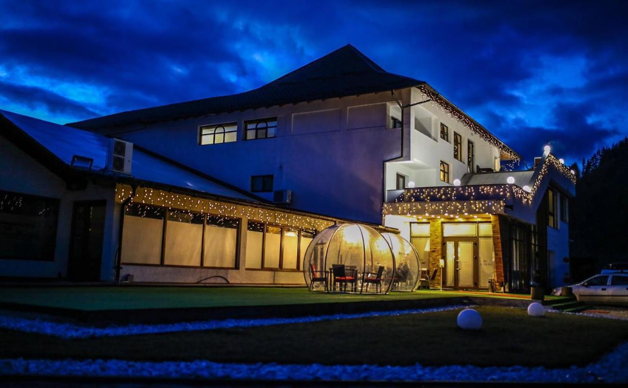 Gradina Mariajelor Hotel Campulung Moldovenesc Exterior photo