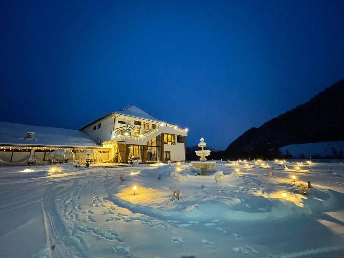 Gradina Mariajelor Hotel Campulung Moldovenesc Exterior photo